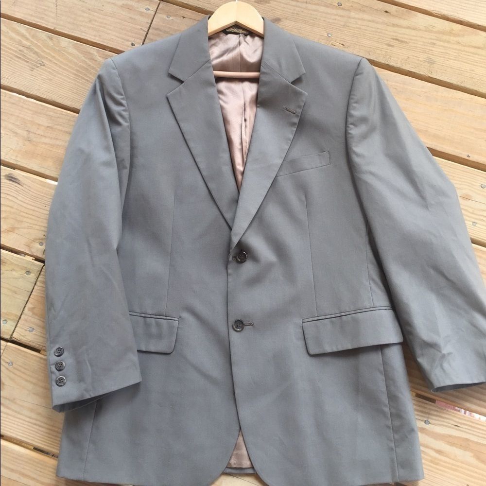 Brooks brothers men’s grey suit jacket